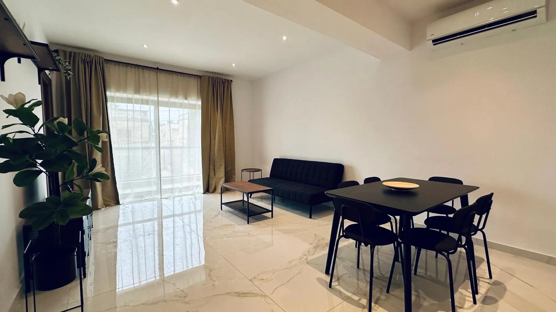 Pauliz Apartments San Gwann 0*,  Malta